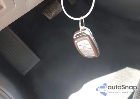 2018 Hyundai Elantra Value Edition из США, поврежденный, VIN 5NPD84LF8JH224851